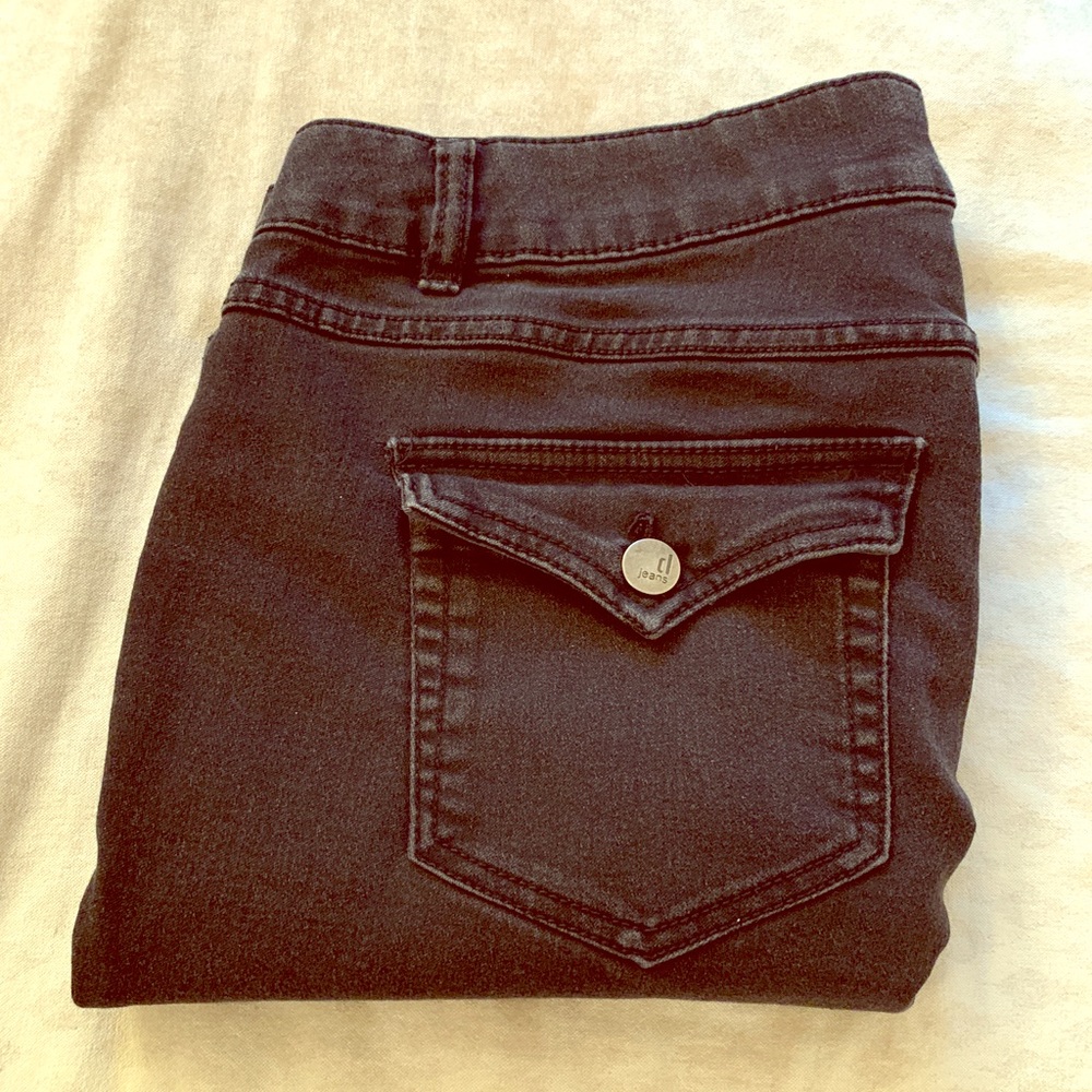 Black Denim Capri’s by D. Jeans
